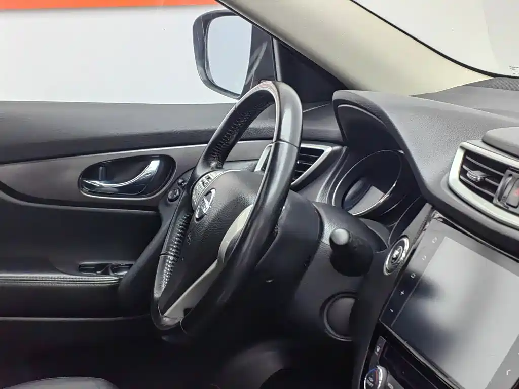 Nissan X-Trail 2015 — фото 22