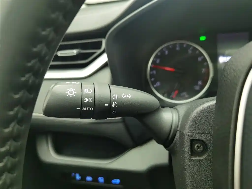 Toyota Wildlander 2022 — фото 21