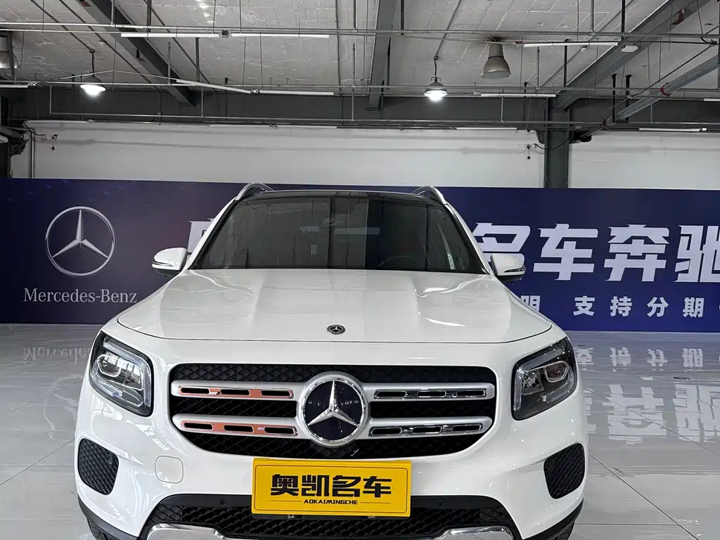 Mercedes-Benz GLB 2020 — фото 1