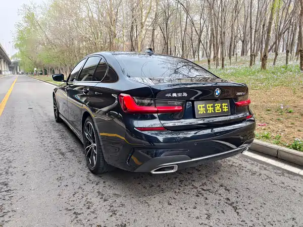 BMW 3 Series 2022