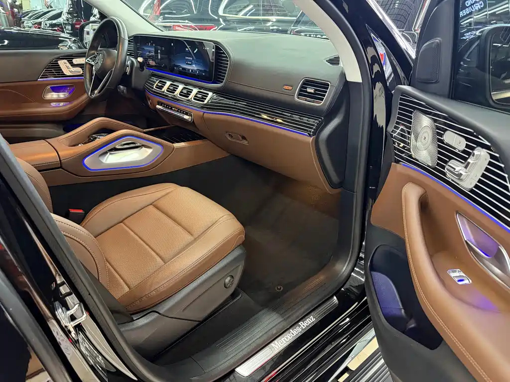 Mercedes-Benz GLS 2024 — фото 18