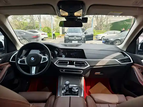 BMW X5 2021