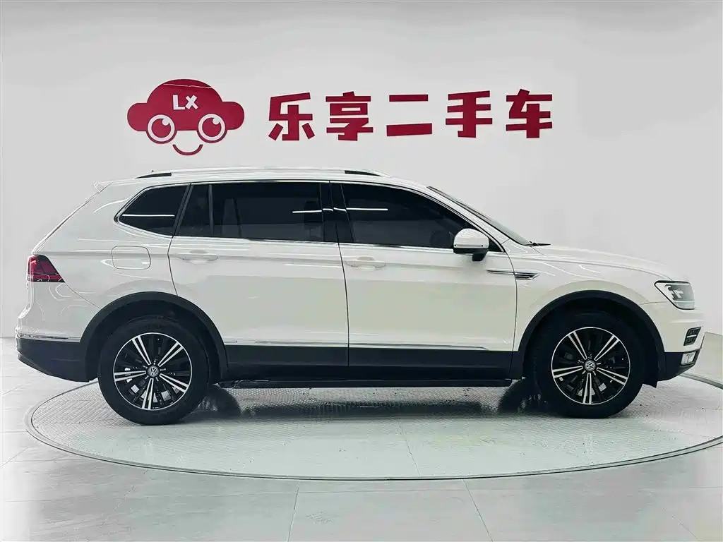Volkswagen Tiguan L 2019 — фото 6
