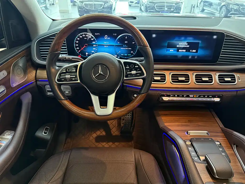 Mercedes-Benz GLS 2022 — фото 12