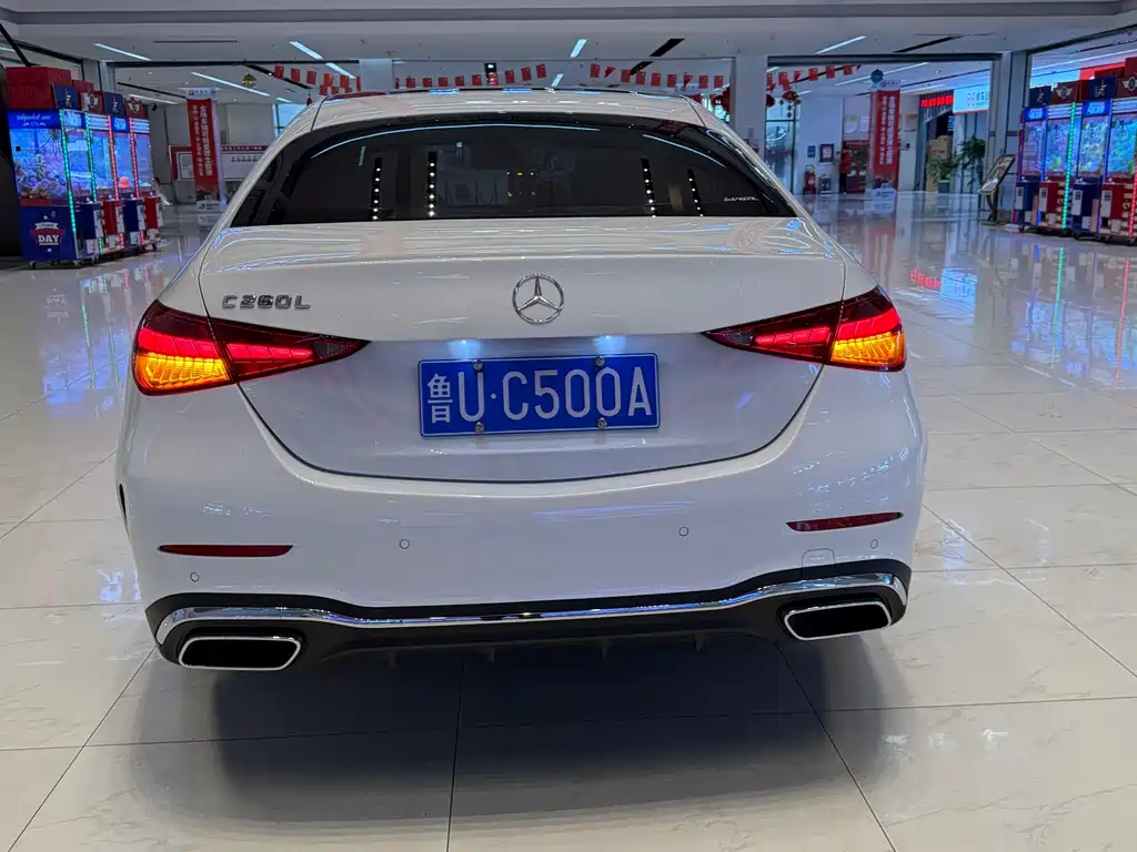 Mercedes-Benz C-Class 2023 — фото 3