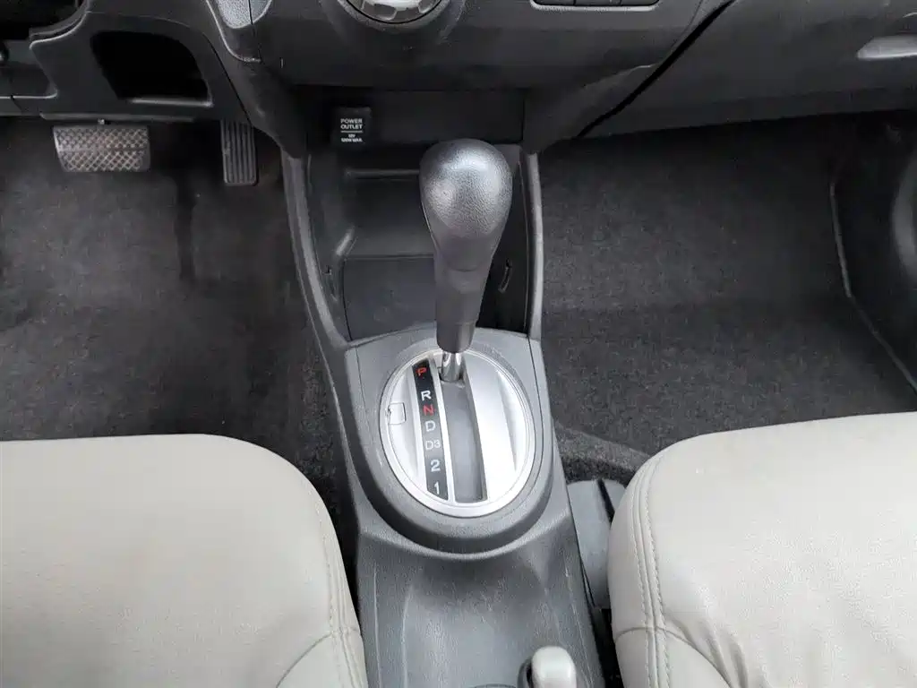 Honda Fit 2013 — фото 13