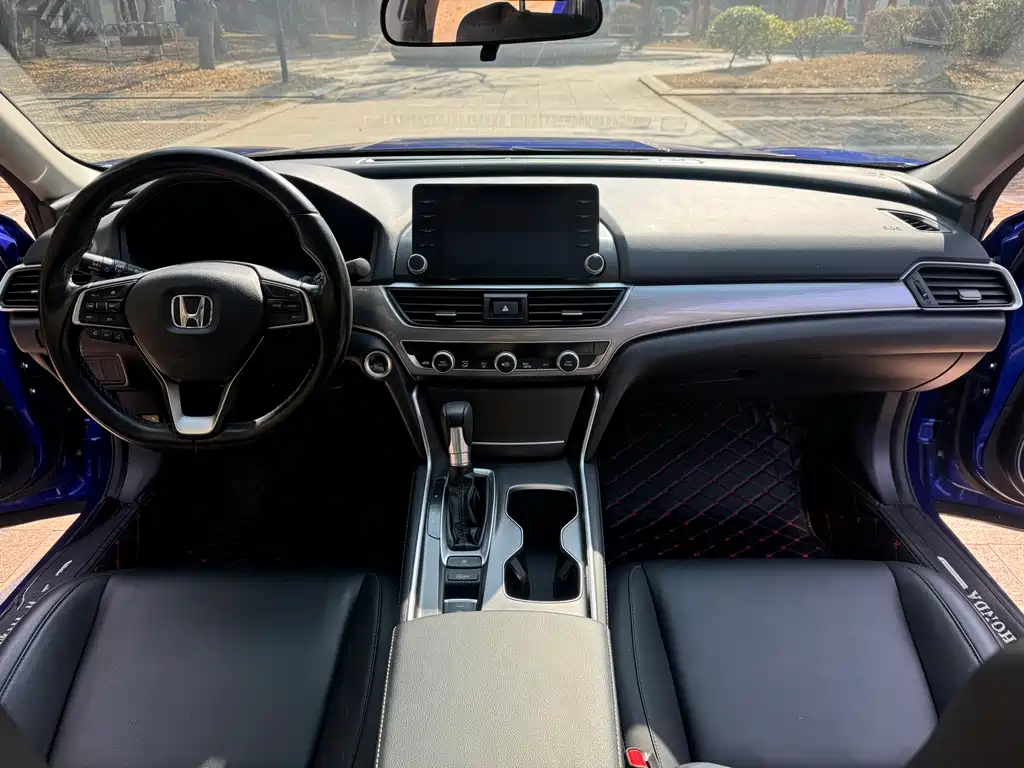 Honda Accord 2021 — фото 6