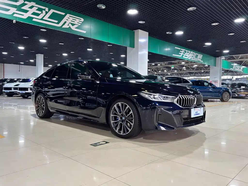 BMW 6 Series GT 2025 — фото 3