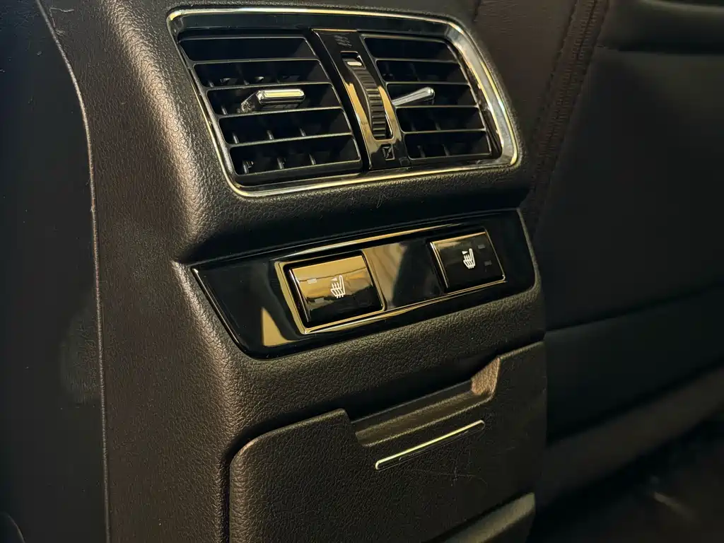 Subaru Outback 2016 — фото 17