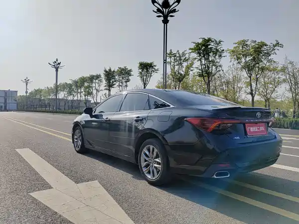 Toyota Avalon 2019