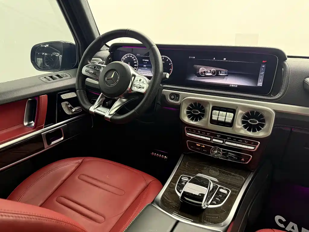Mercedes-Benz G-Class 2022 — фото 10