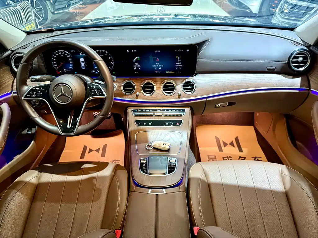 Mercedes-Benz E-Class 2022 — фото 11