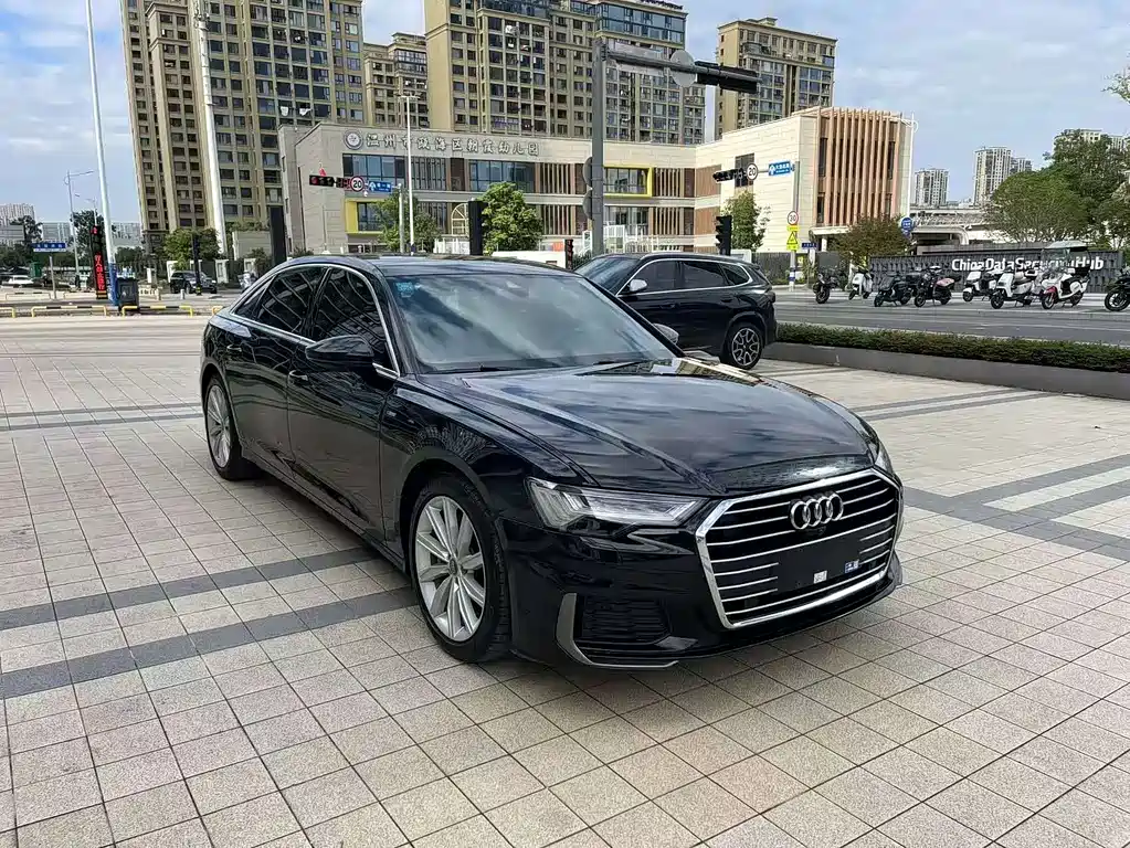 Audi A6L 2021 — фото 1