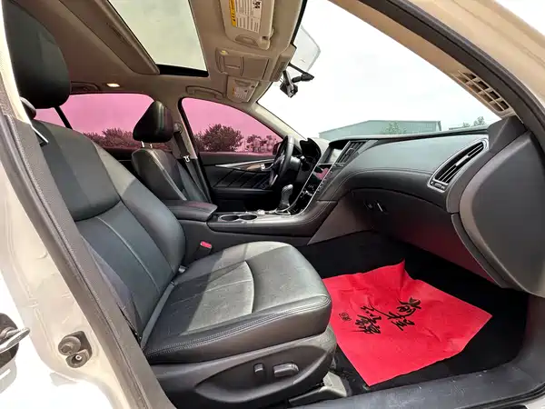 Infiniti Q50L 2018