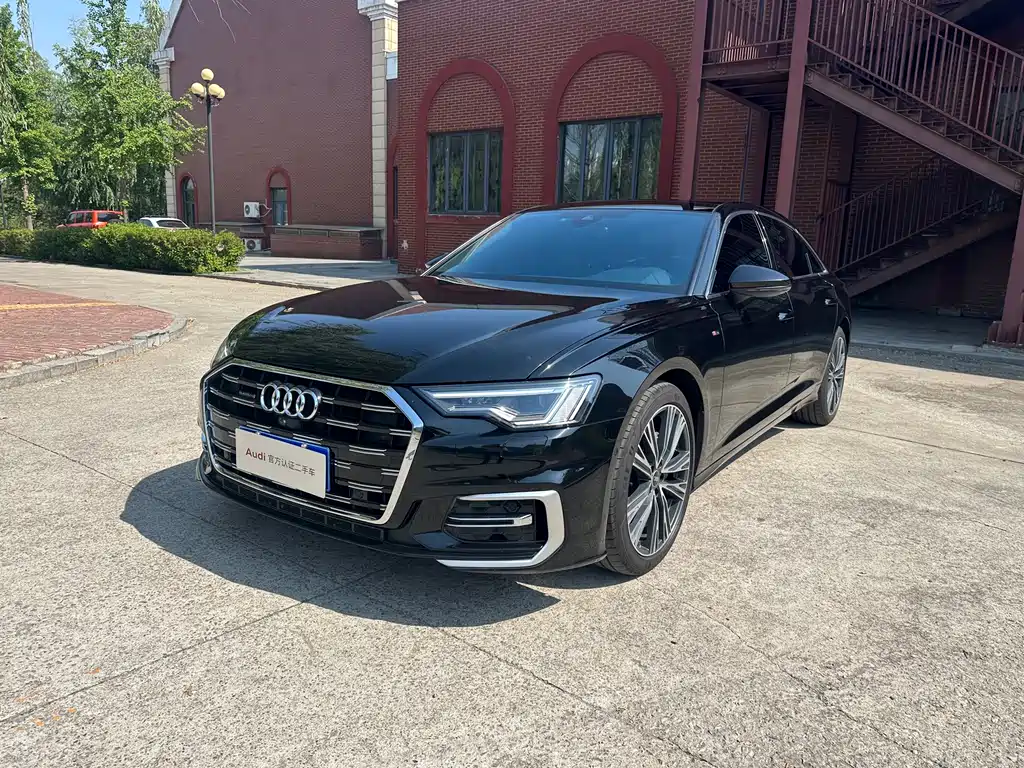 Audi A6L 2023 — фото 1
