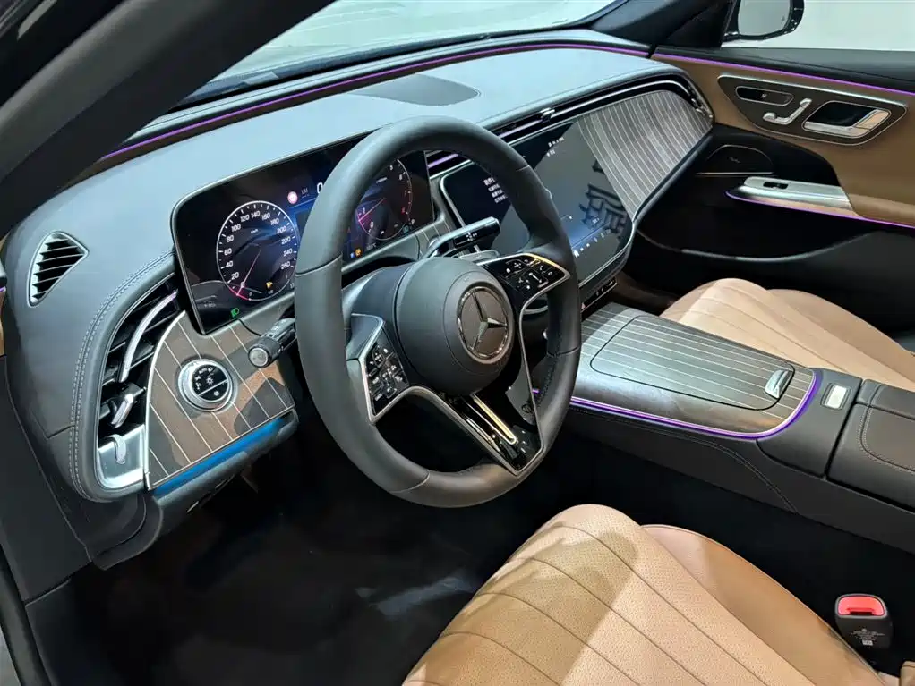 Mercedes-Benz E-Class 2026 — фото 11