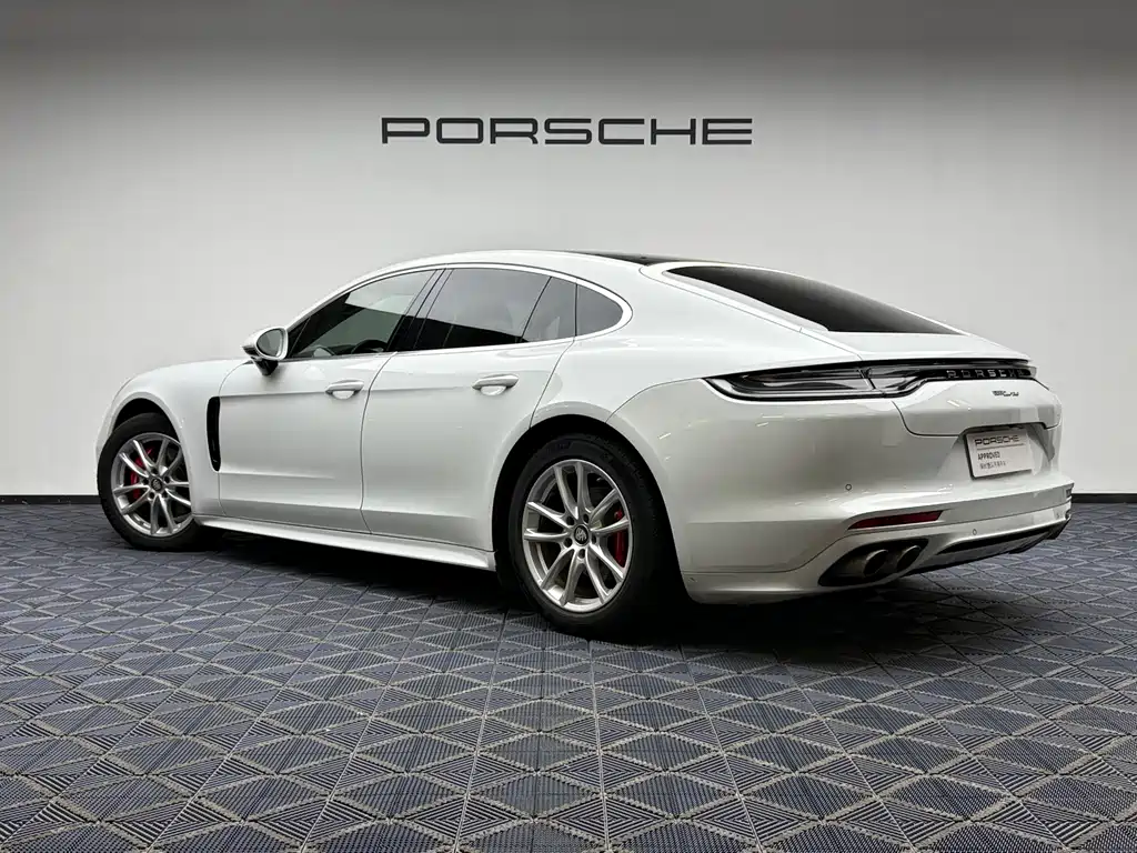Porsche Panamera 2022 — фото 5