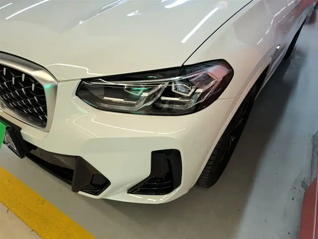 BMW X4 2022 — фото 24