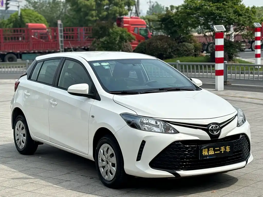 Toyota Vios FS 2017 — фото 3