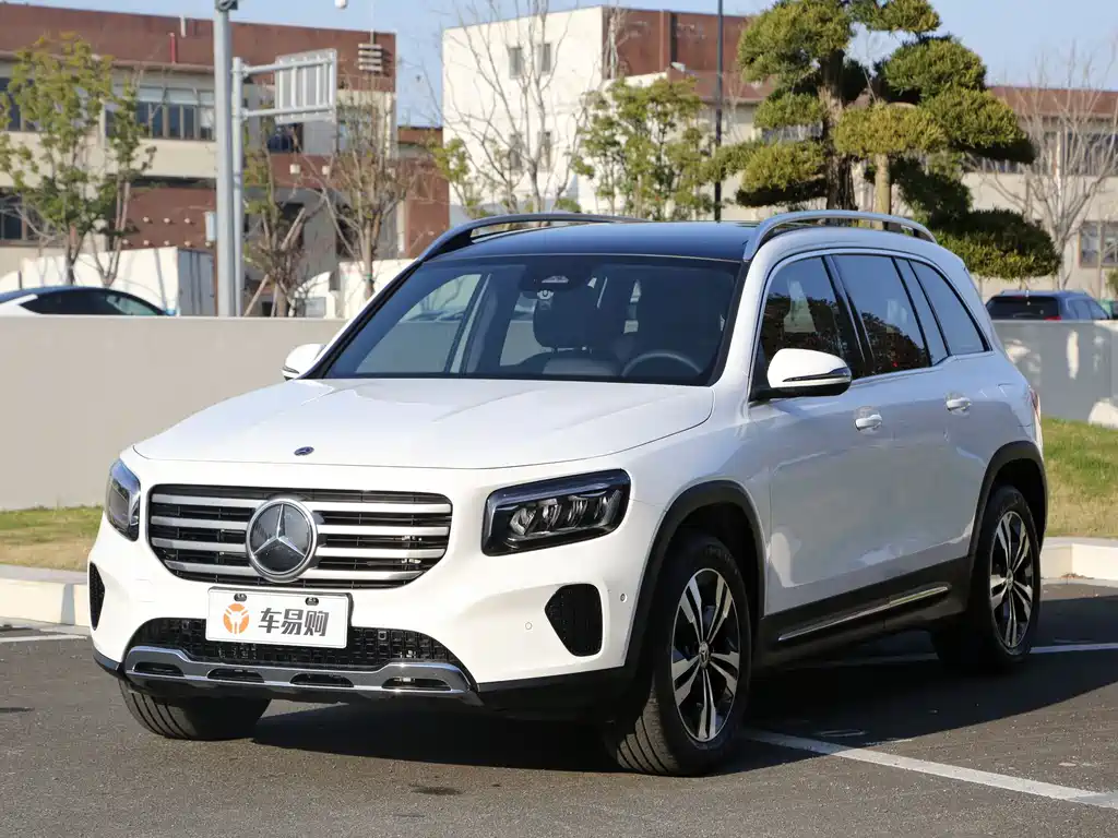 Mercedes-Benz GLB 2024