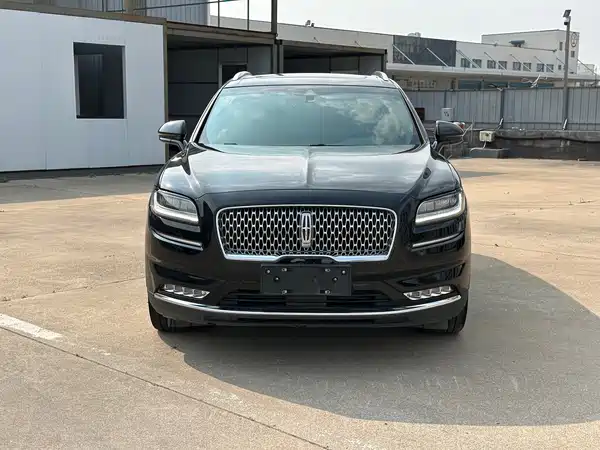 Lincoln Nautilus 2021
