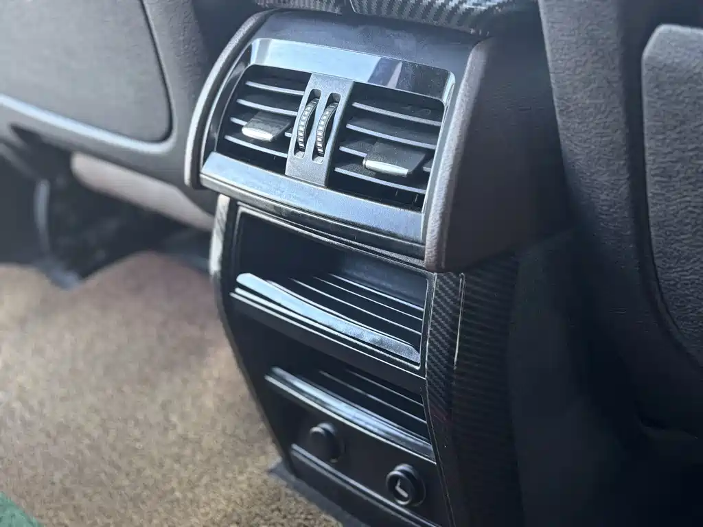 BMW X5 2015 — фото 18