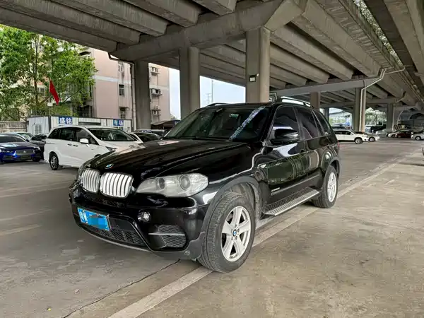 BMW X5 2011