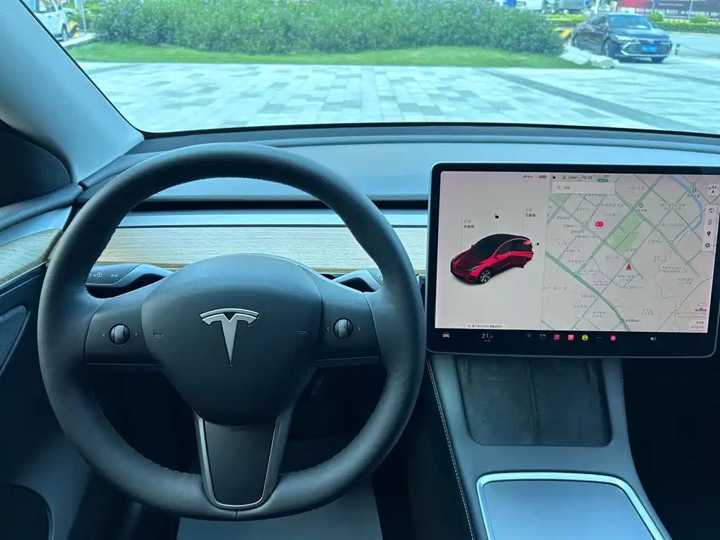 Tesla Model Y 2021 — фото 14