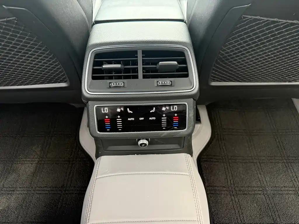 Audi A6L 2022 — фото 21