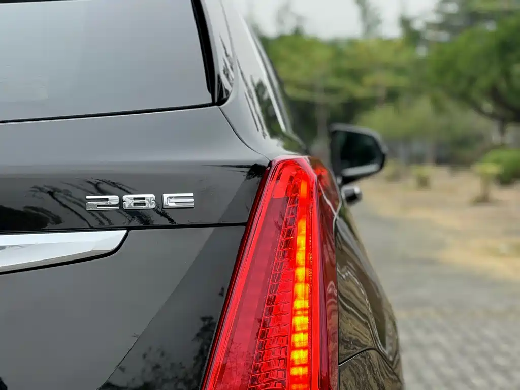 Cadillac XT5 2018 — фото 26