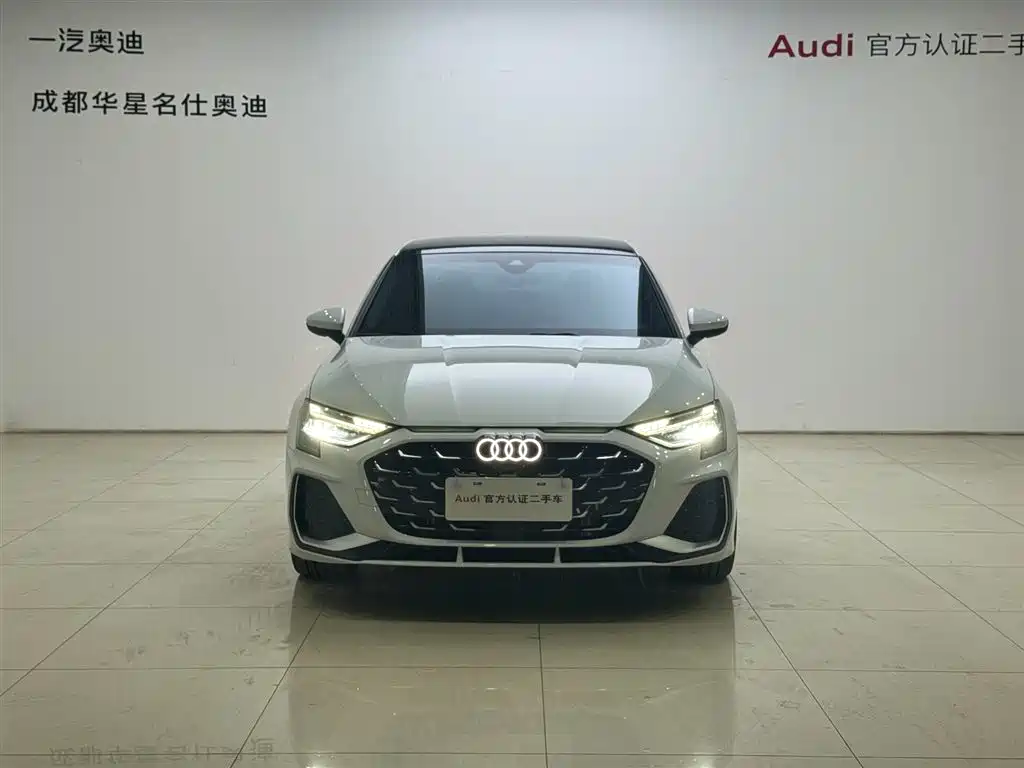 Audi A3 2025 — фото 2