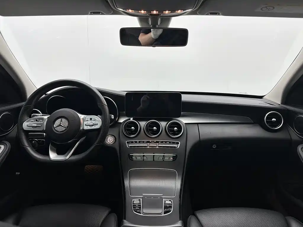 Mercedes-Benz C-Class 2020