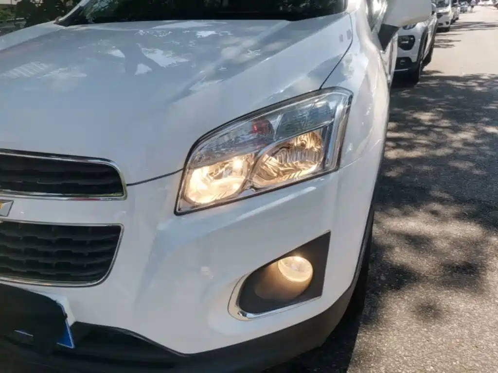 Chevrolet Trax 2015 — фото 24