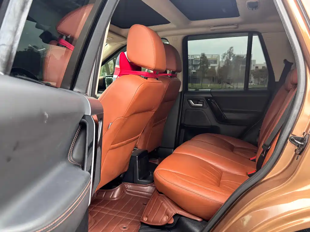 Land Rover Freelander 2 2015 — фото 20