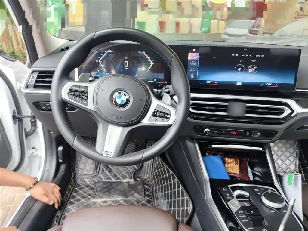 BMW 3 Series 2023
