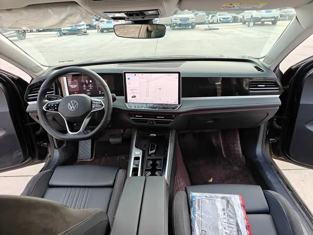 Volkswagen Magotan 2025