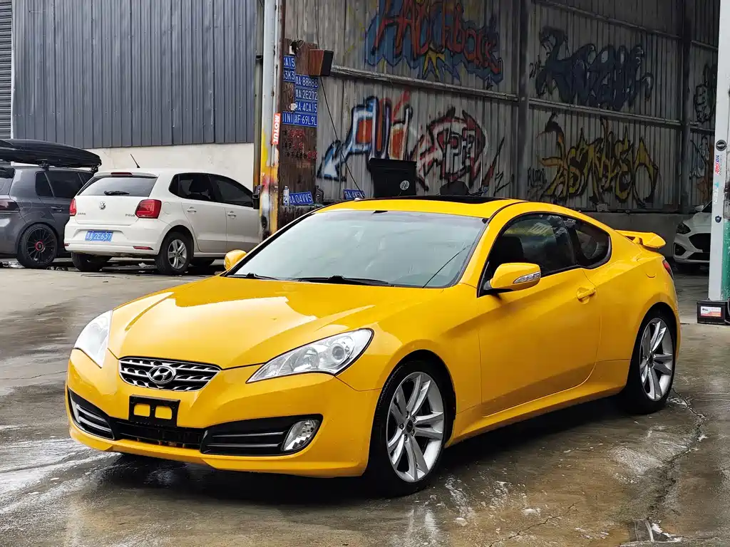 Hyundai Genesis Coupe 2011 — фото 1