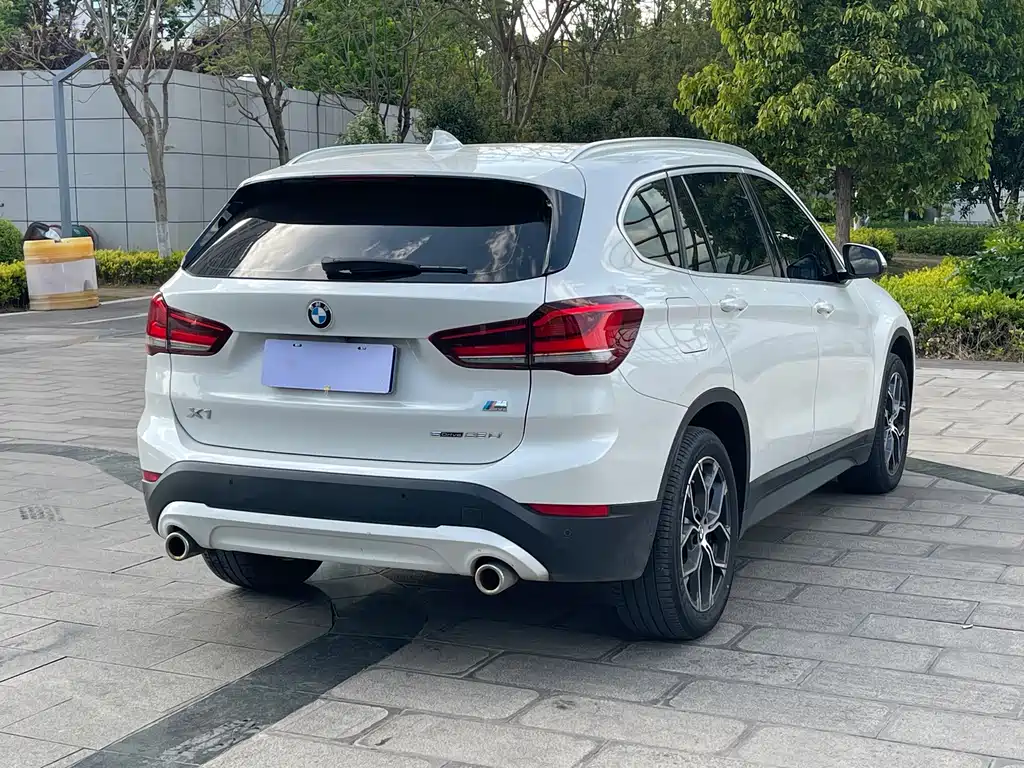 BMW X1 2020 — фото 6