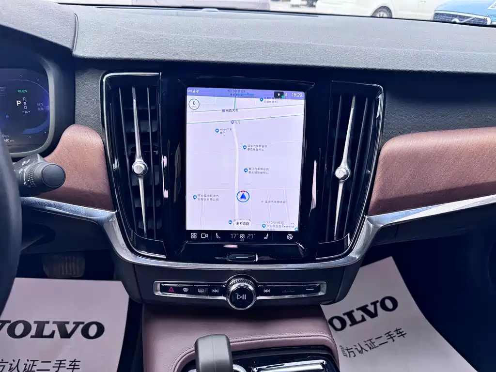 Volvo S90 PHEV 2023 — фото 9