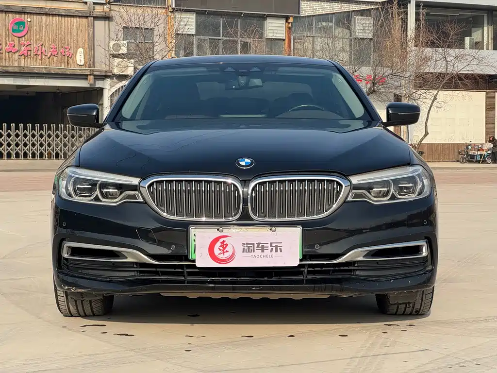 BMW 5 Series New Energy 2019 — фото 2