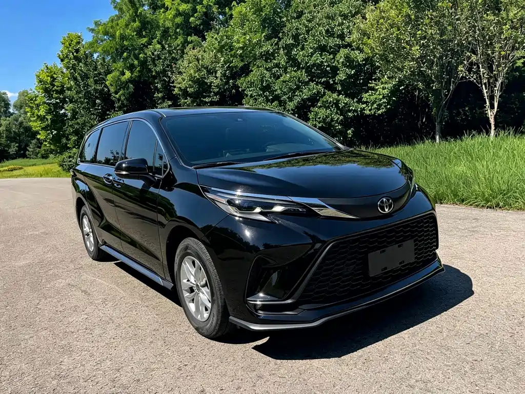 Toyota Granvia 2026