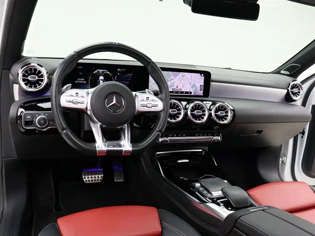 Mercedes-Benz A-Class AMG 2020 — фото 8