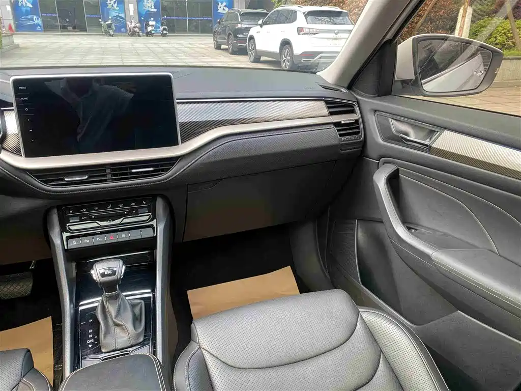 Skoda Kodiaq 2022 — фото 10