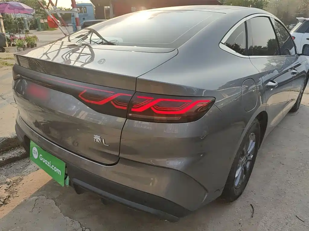 BYD Qin L 2025 — фото 8