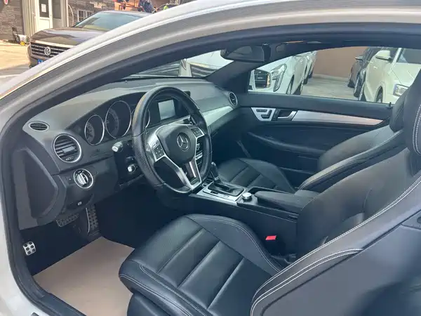 Mercedes-Benz C-Class 2013