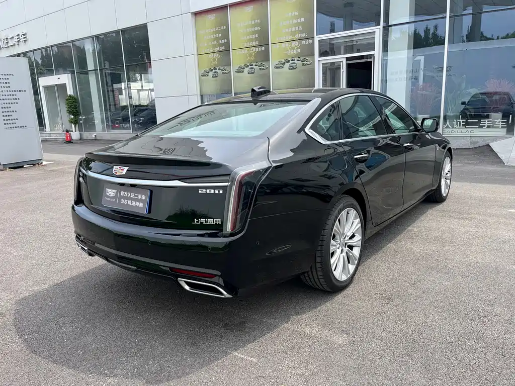 Cadillac CT6 2025 — фото 15