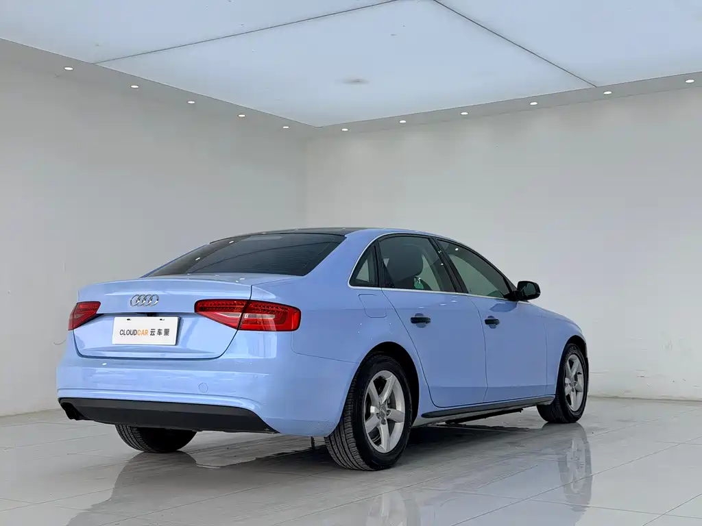 Audi A4L 2013