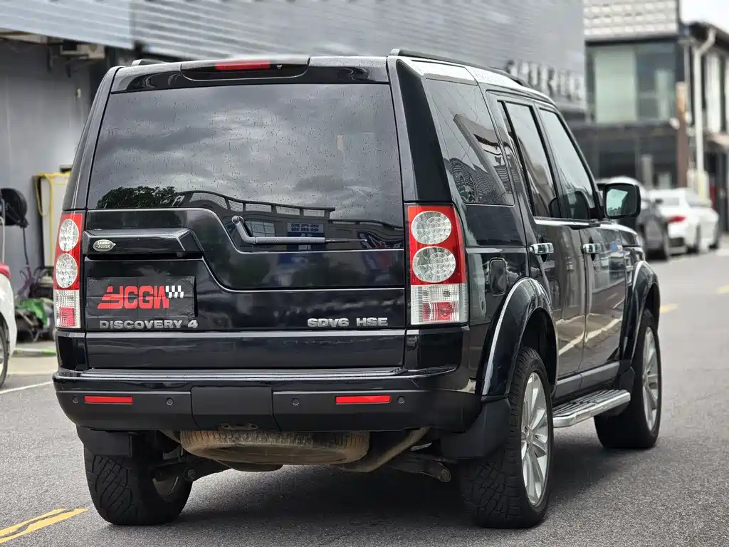 Land Rover Discovery 2013 — фото 13