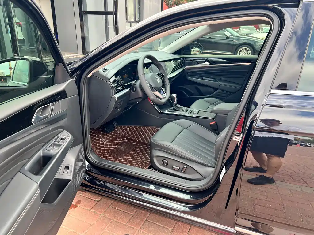 Volkswagen Passat 2022