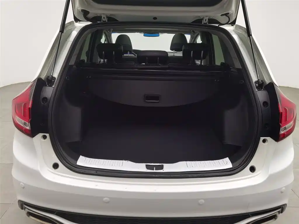 Honda Jade 2018 — фото 16
